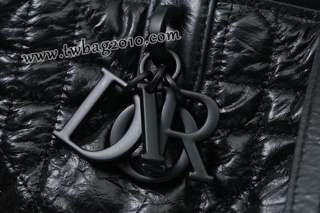 Dior专柜新款迪奥高仿原单藤格纹Dio.r字母扣菜篮子手提女包 djfk1610